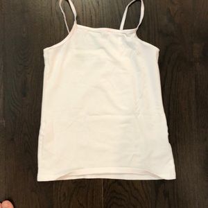 white hm tank